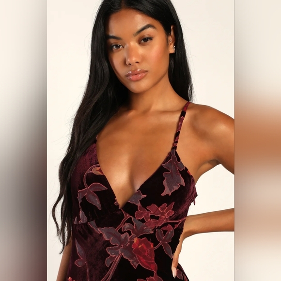 Lulus Divine Allure Burgundy Floral Burnout Velvet Midi Dress M Wedding Party - Picture 4 of 11